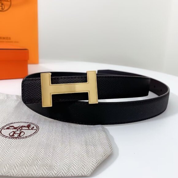 Hermes belts - Picture 1 of 6